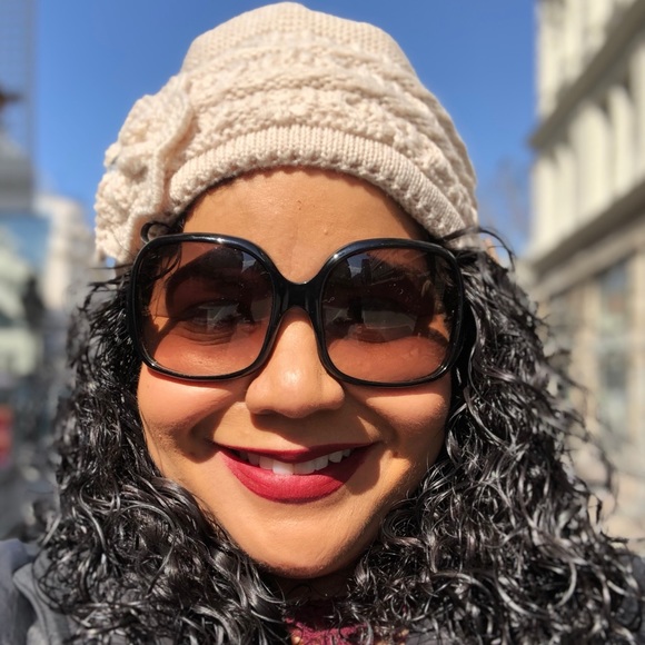 Meet your Posher, D - Picture 2 of 4